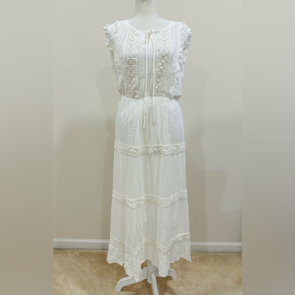 Studio West women's summer white light lace dress with embroidered Size M - Picture 2 of 9